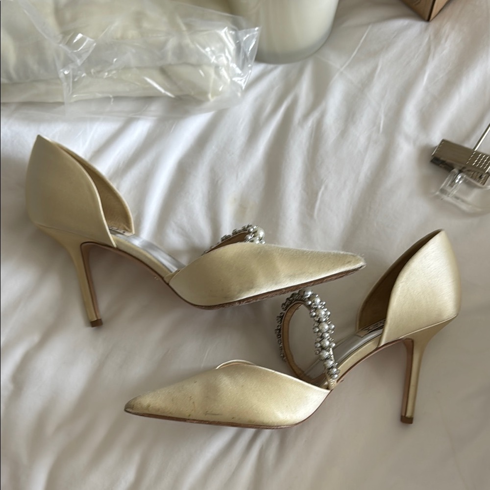 Badgley Mischka Cream Stiletto Heels with D'Orsay Cut and Jeweled strap - 7.5